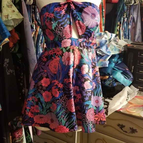 SOLD Psychedelic Night Garden Criss Cross Playsuit - Picture 6 of 7